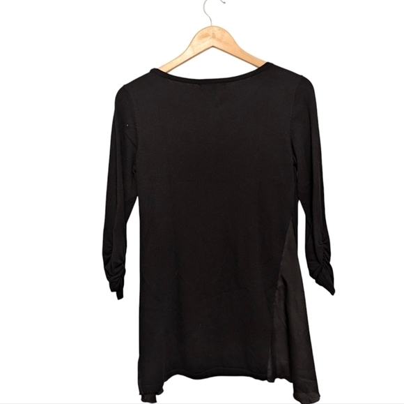 STYLE&CO Beaded Flair Tunic Black White Soft Embellished Twirl Long Top Small - Picture 9 of 11